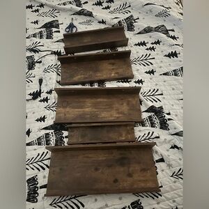 Rustic Brown Wall  comes with all 5